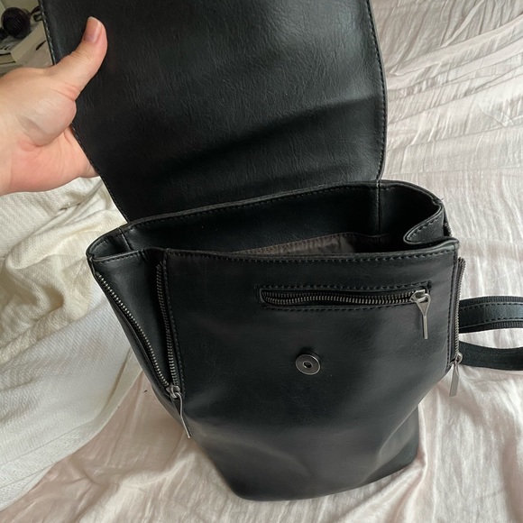 ✨SOLD✨ Matt & Nat backpack - Picture 4 of 6